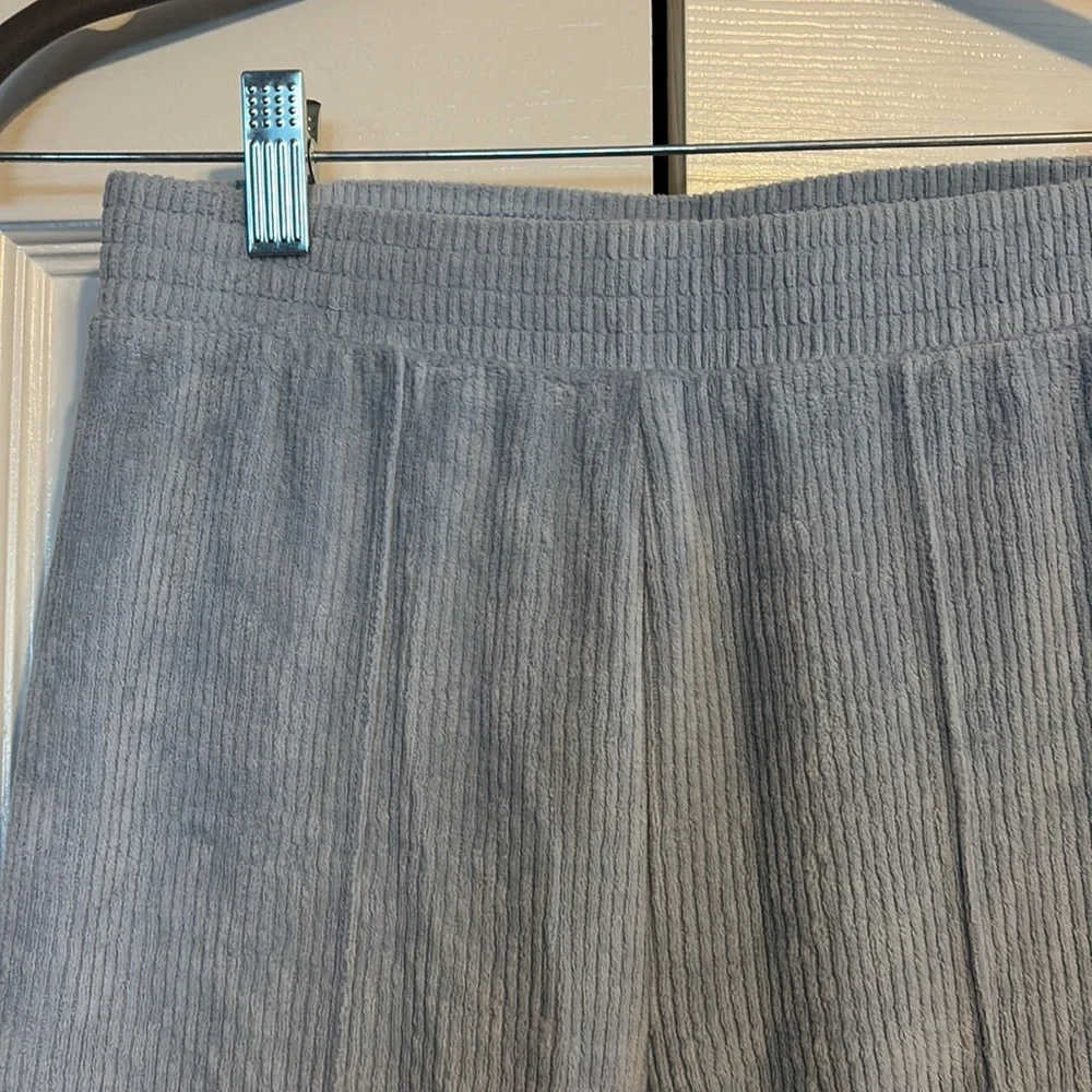 Aerie light blue flare bottom pants size XS regular length - Picture 4 of 9